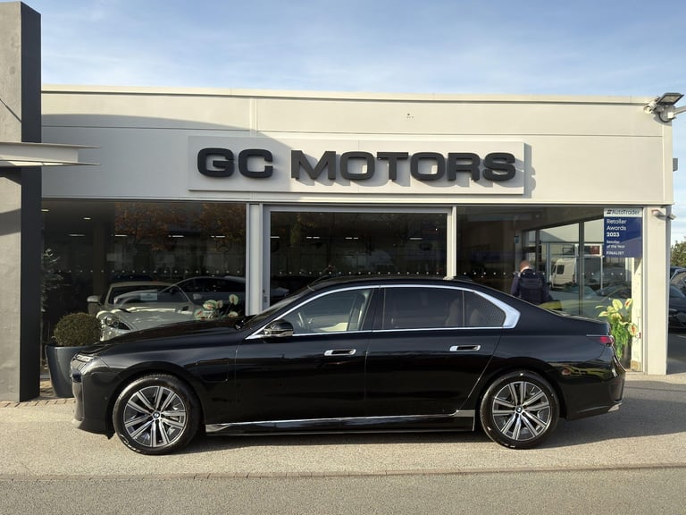 2025 BMW 7 Series 3.0 750e 22.1kWh Excellence Saloon 4dr Petrol Plug-in Hybrid Auto xDrive Eu SAL...