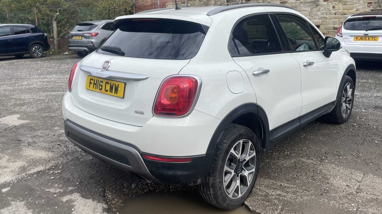 2016 Fiat 500X 2.0 Multijet 4x4 Cross 5dr Auto HATCHBACK DIESEL Automatic