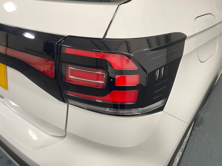 2020 Volkswagen T-Cross 1.0 TSI SE Euro 6 (s/s) 5dr HATCHBACK Petrol Manual