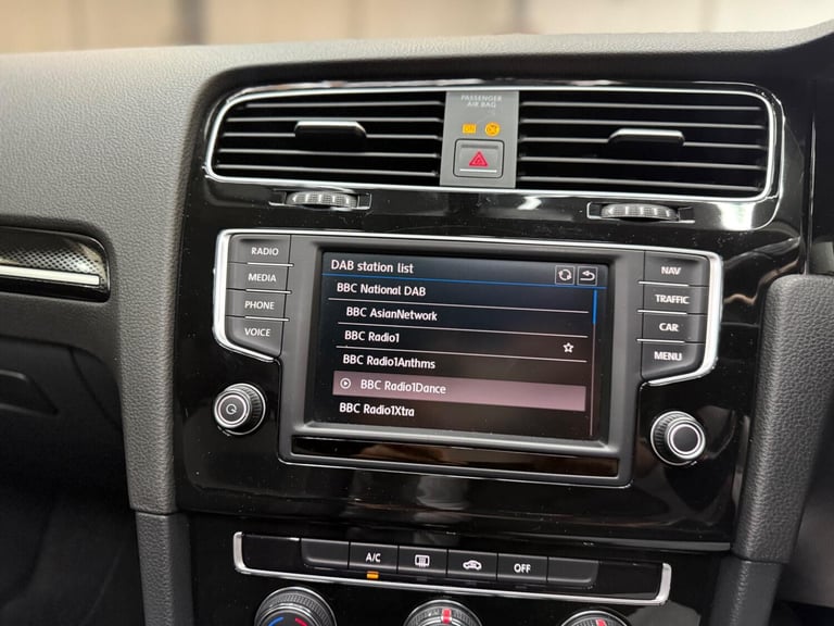 VOLKSWAGEN GOLF 1.6 TDI BlueMotion Tech GT Edition 2016