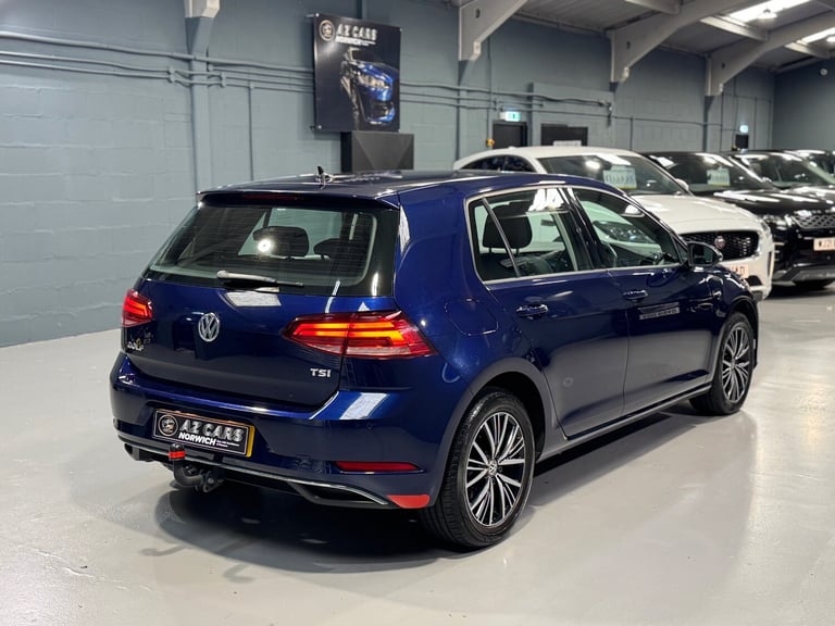 2017 Volkswagen Golf 1.0 TSI 110 SE [Nav] 5dr HATCHBACK Petrol Manual