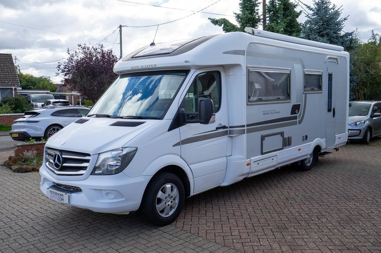 Autosleepers Winchombe Mercedes Sprinter Automatic Luxurious 2 Birth Motorhome 
