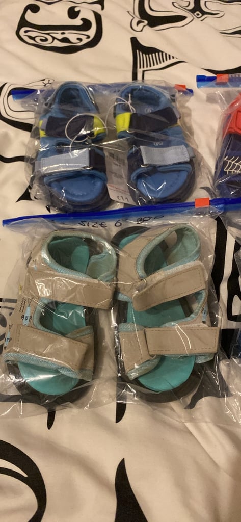 image for Boys size 6 sandals and slippers 