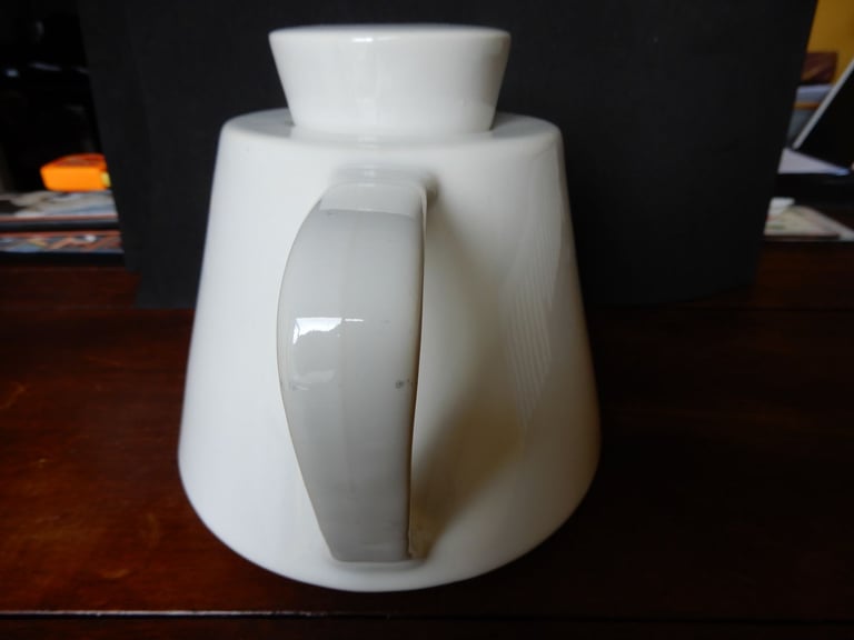 Vintage Ikea 1990's White Minimalist ceramic teapot - Varme