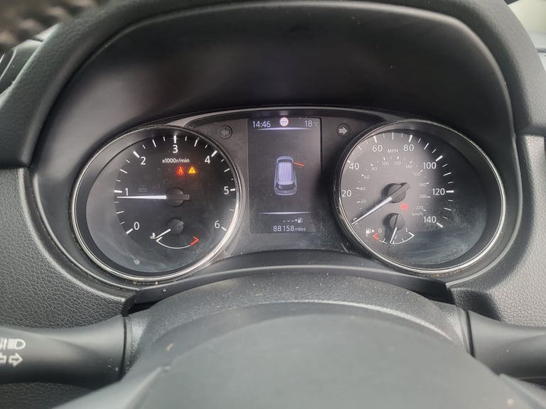 Nissan, X-TRAIL, Estate, 2018, Manual, 1598 (cc), 5 doors