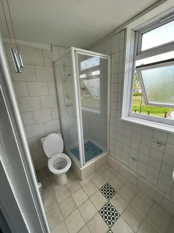 One bedroom flat in Northolt UB56ES