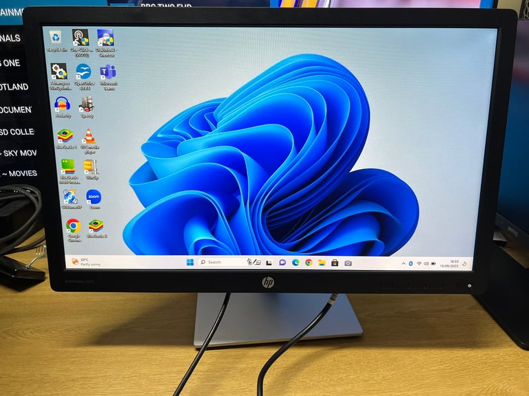 Monitor Slim HP FHD 23inch lPS LED Backlit Widescreen 