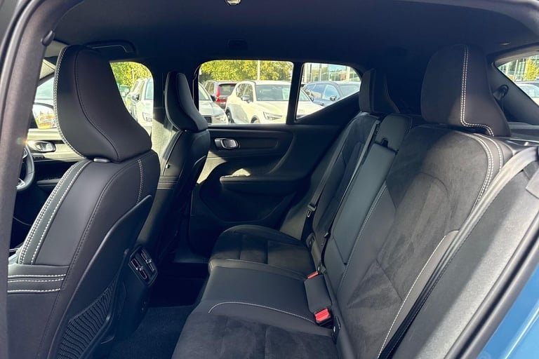 2025 Volvo EX40 185kW Extended Range Plus 78kWh 5dr Auto ESTATE ELECTRIC Automatic