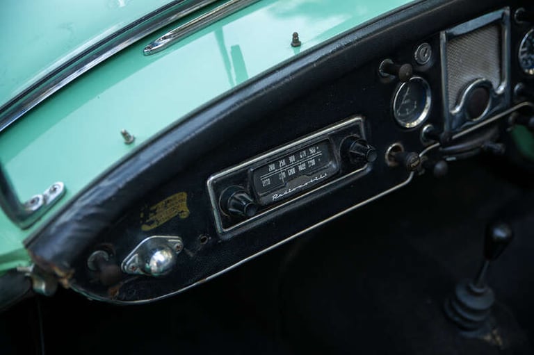 1985 MG MGA TWIN CAM ROADSTER Roadster PETROL Manual