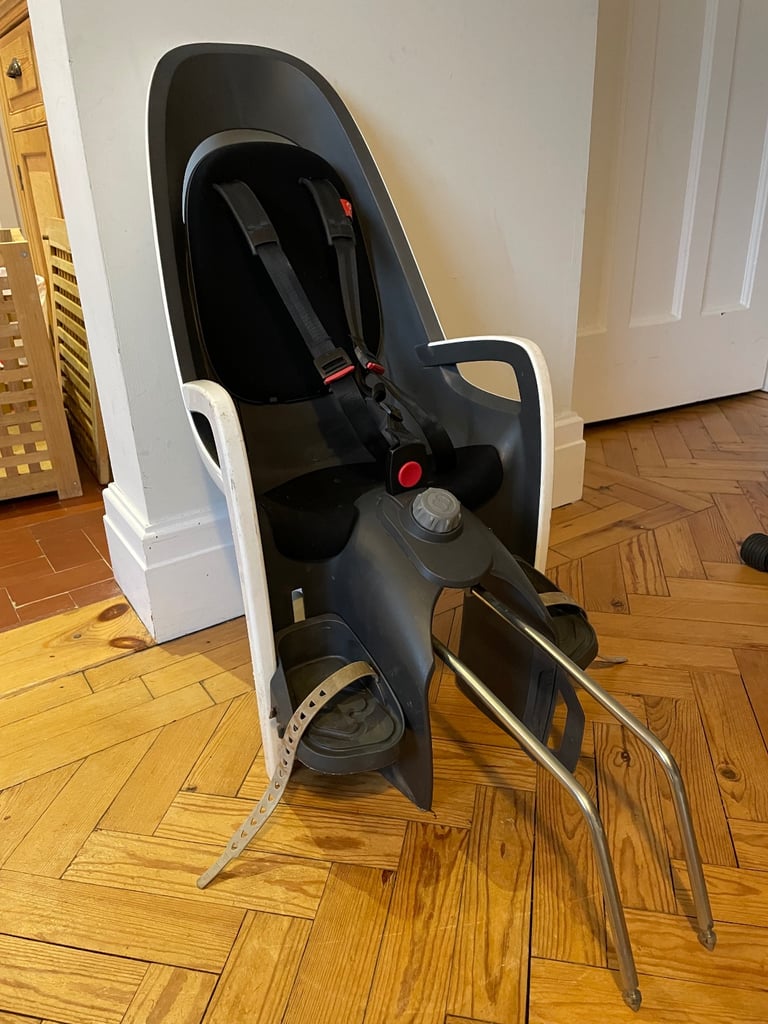 Hamax Caress reclining child’s bike seat 