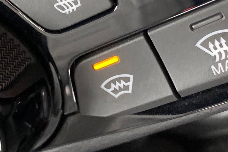 2024 Nissan Juke 105028 Hatchback Petrol Automatic