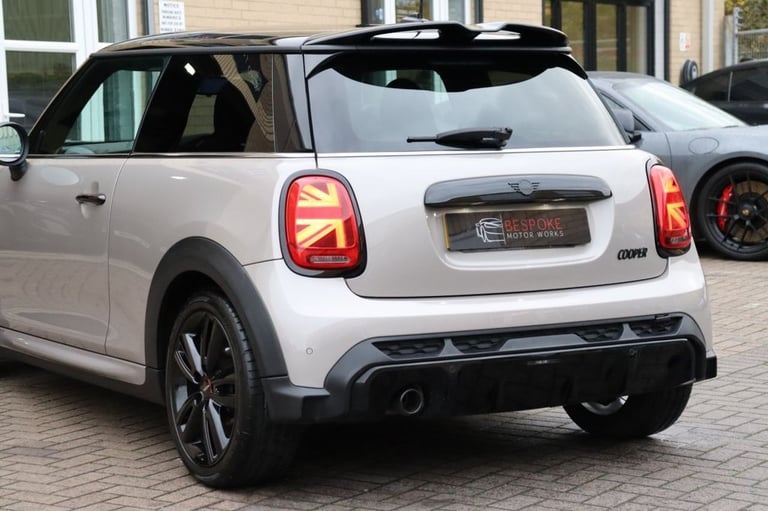 2021 MINI Hatch 1.5 SPORT Hatchback Petrol Manual