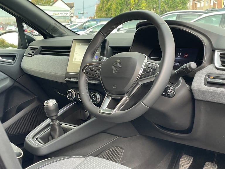 2025 Renault Clio 1.0 TCe 90 Techno 5dr Hatchback Petrol Manual