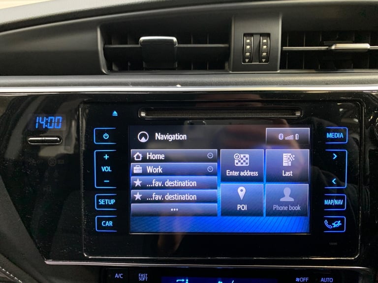 2018 Toyota Auris 1.8 VVT-h Design CVT Euro 6 (s/s) 5dr HATCHBACK Petrol/Electric Hybrid Automatic