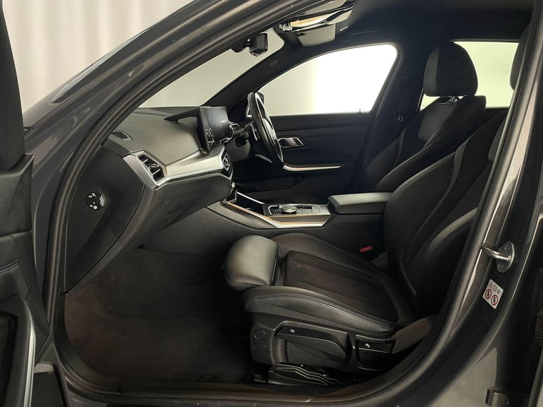 2022 BMW 3 Series 2.0 330e 12kWh M Sport Touring Auto xDrive Euro 6 (s/s) 5dr ESTATE Petrol/Elect...