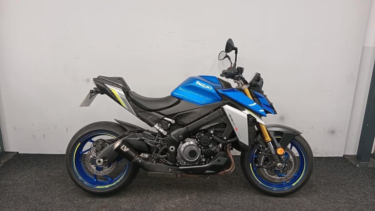 SUZUKI GSX-S 1000 ** 12 MONTH MOT - QUICKSHIFTER - LEO VINCE EXHAUST ** 