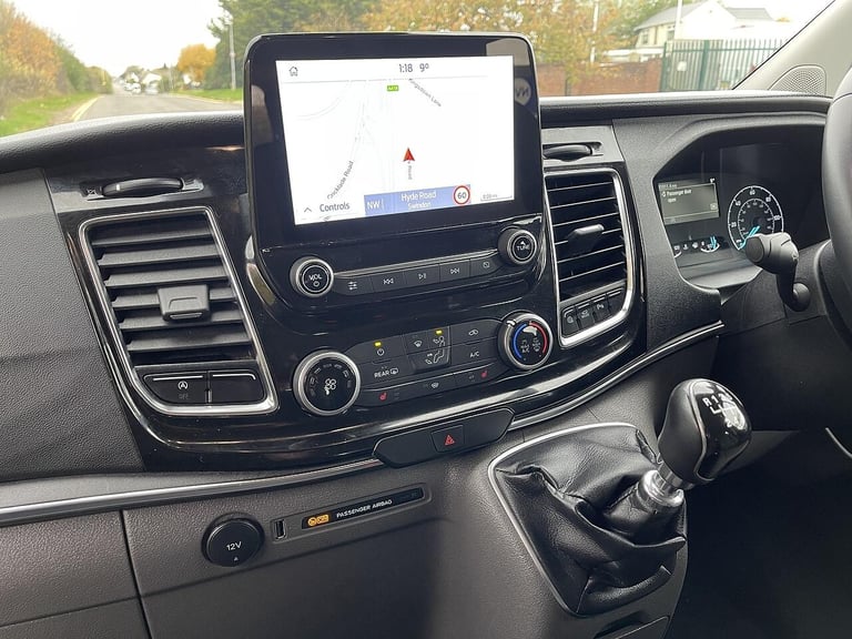 2022 Ford Tourneo Custom 2.0 320 EcoBlue MHEV Titanium L2 Euro 6 (s/s) 5dr MPV Diesel Manual