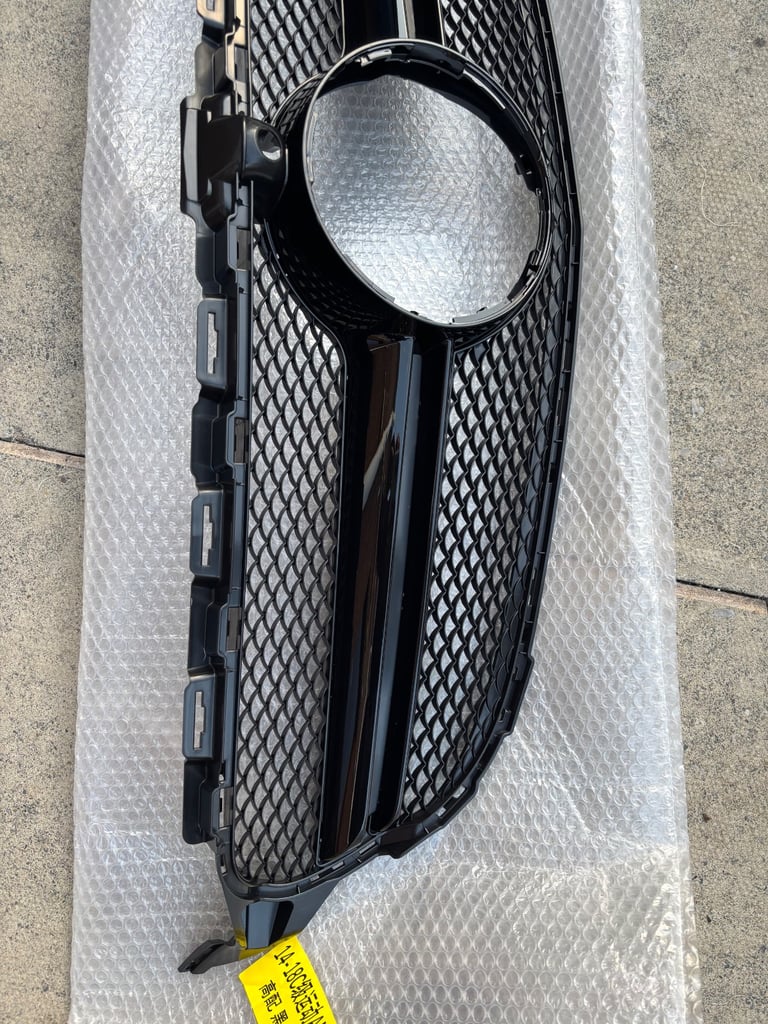 Mercedes grill