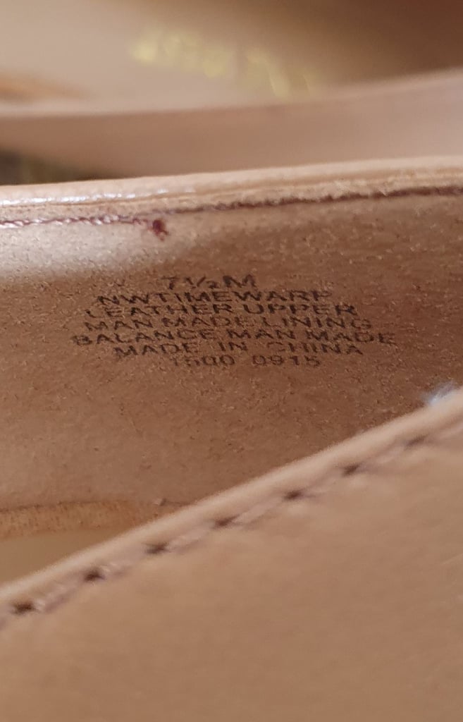 Caramel leather pointed toe ballet flats