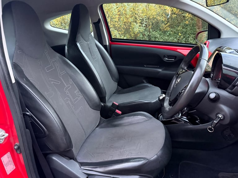 2015 Toyota AYGO 1.0 VVT-i x-pression Euro 5 3dr Euro 5 HATCHBACK Petrol Manual