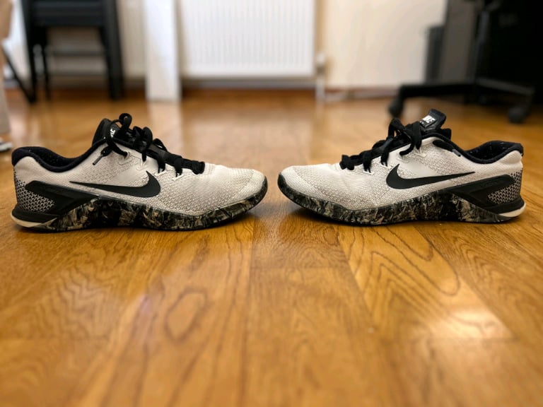 Metcon 4 white sail black cheap