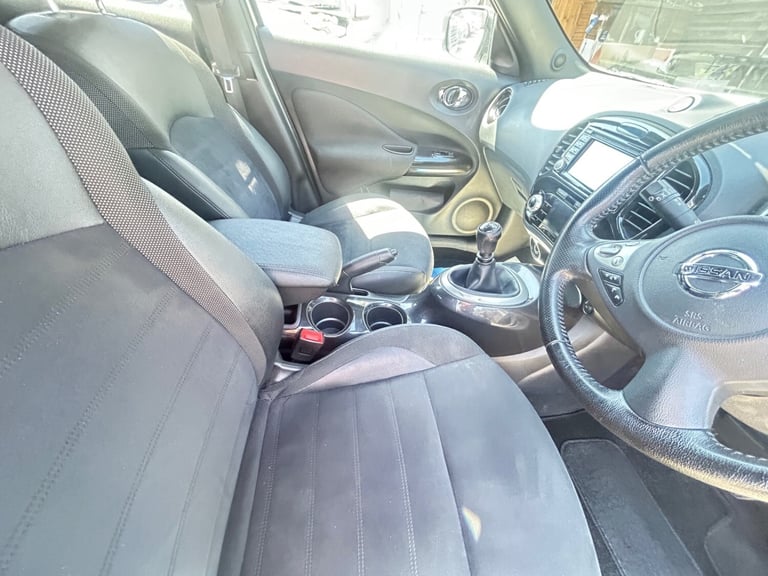 2016 Nissan Juke 1.2 DiG-T N-Connecta 5dr HATCHBACK Petrol Manual