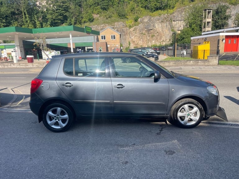 2008 58 SKODA FABIA 1.4 TDI PURE DRIVE 2 HATCHBACK 5DR DIESEL MANUAL (120 G/KM,