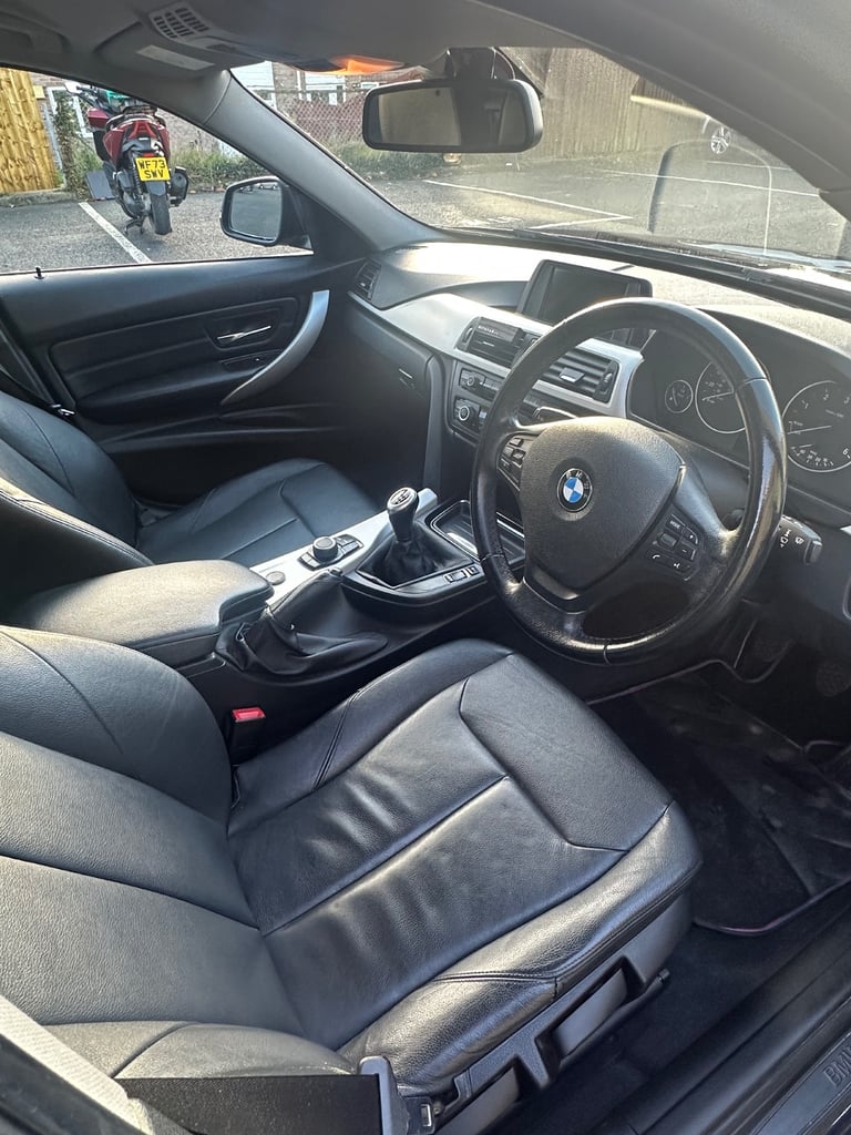 BMW, 3 SERIES, Estate, 2013, Manual, 1995 (cc), 5 doors