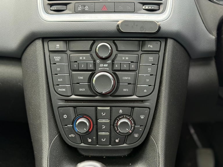 2012 Vauxhall Meriva 1.4T 16V SE 5dr MPV PETROL Manual