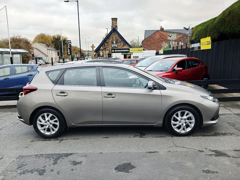 2016 Toyota Auris 1.6 D-4D Business Edition Euro 6 (s/s) 5dr HATCHBACK Diesel Manual