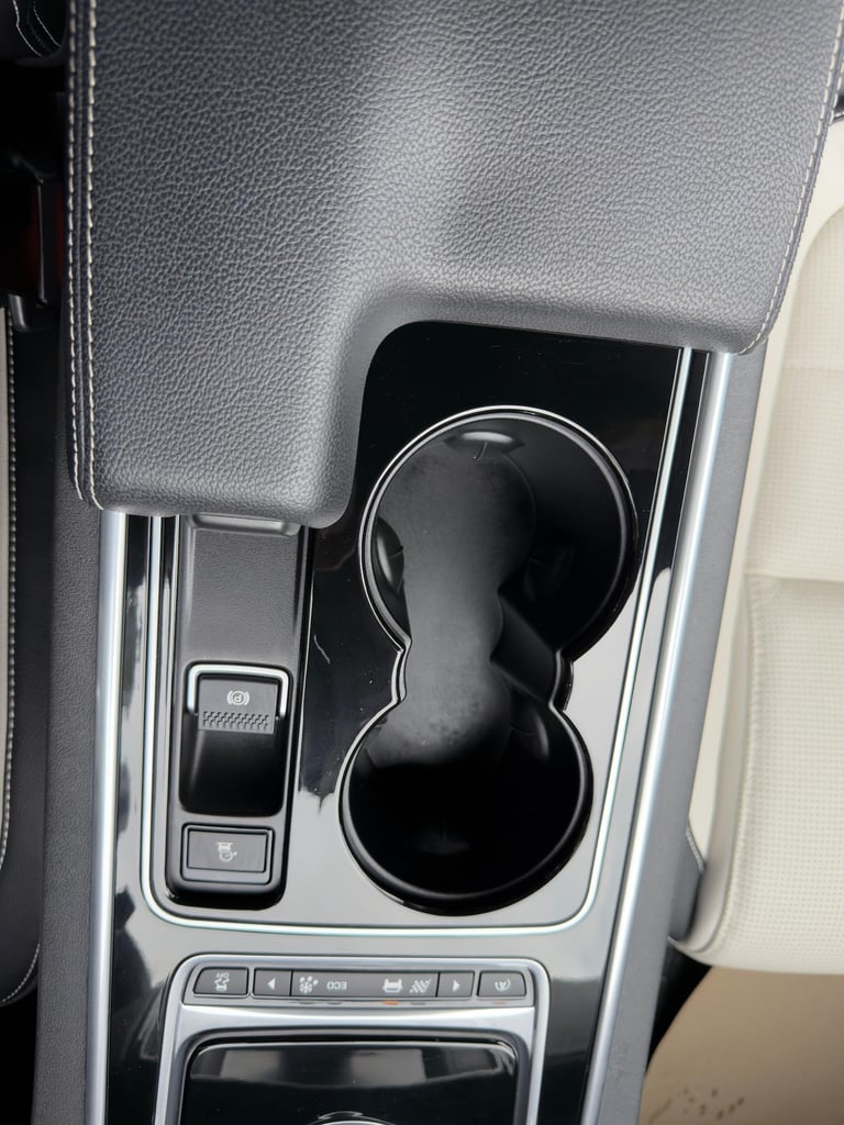 2016 Jaguar XE 2.0d R-Sport Auto Euro 6 (s/s) 4dr SALOON Diesel Automatic