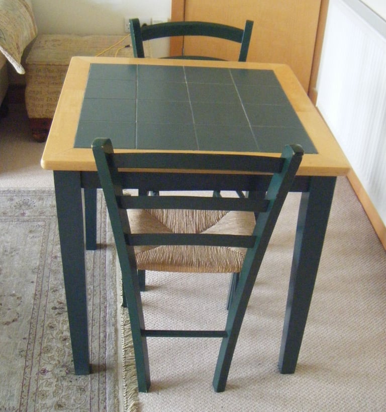 Small Dining Table and Two Chairs 29" (74cm) Square