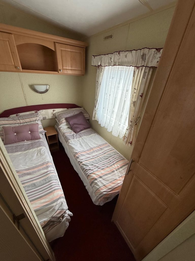 CHEAP CARAVAN FOR SALE OFF SITE 3 BEDROOMS DOUBLE GLAZED