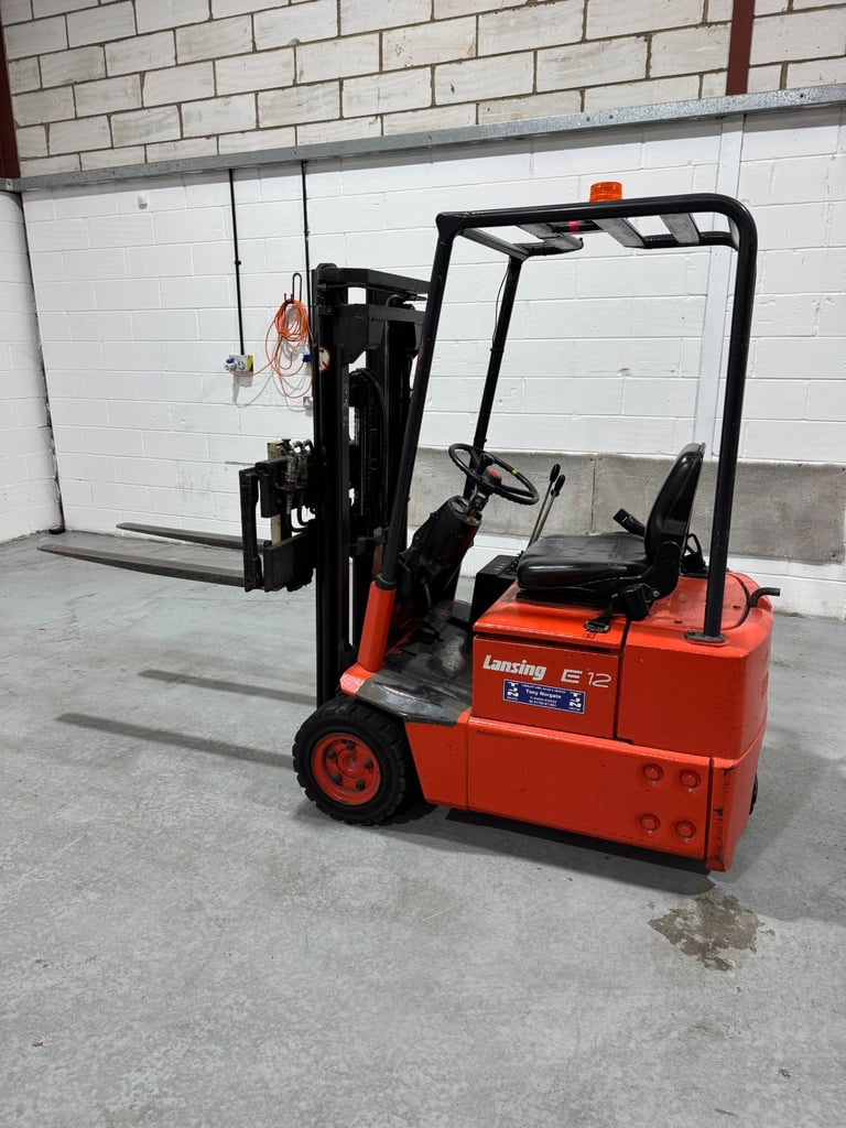 Electric Forklift 