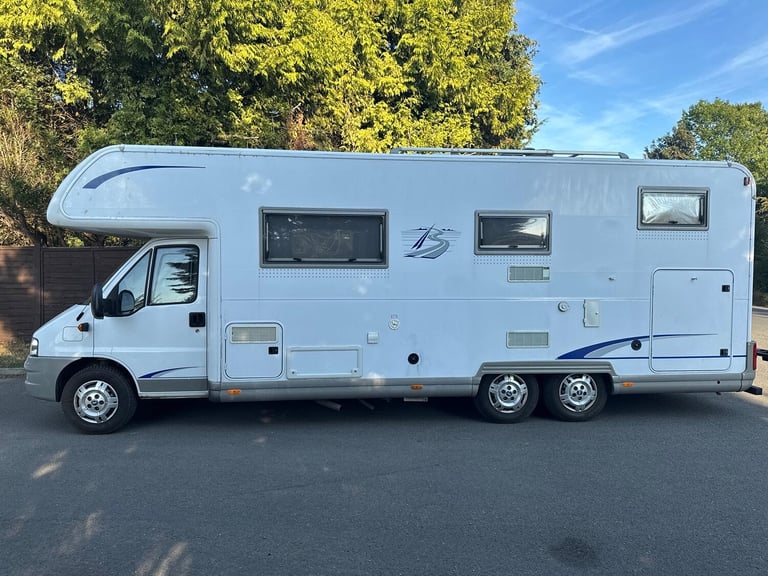 BURSTNER ARGOS 748/2 2006