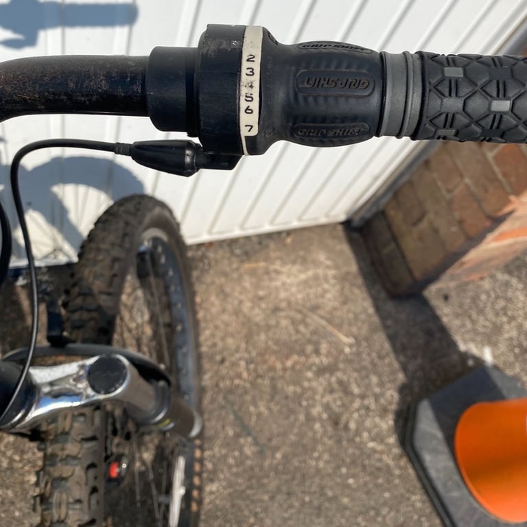 Xrated street bike 14”