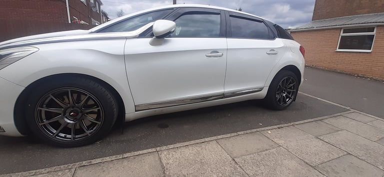  Wheels and tyres only citroen ds5 nearly new wheels and tyres for sale 