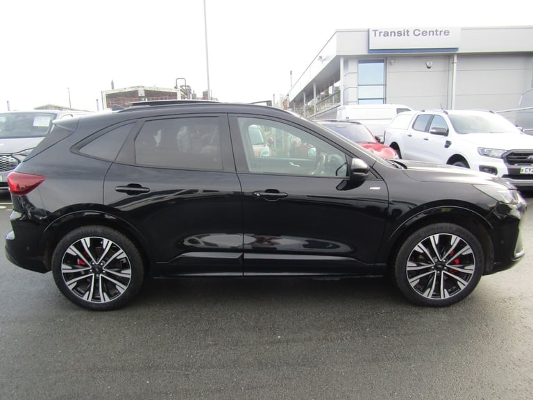 2024 Ford Kuga 2.5 PHEV ST-Line X 5dr CVT - 20'' Alloys / Tech Pack / Huge saving VS New Estate P...