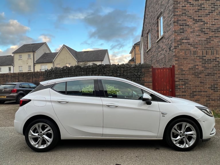 ***VAUXHALL ASTRA 1.4 150 BHP TURBO 2017***LOW MILEAGE 85K!***AUTOMATIC CAR!***SWAP PX***