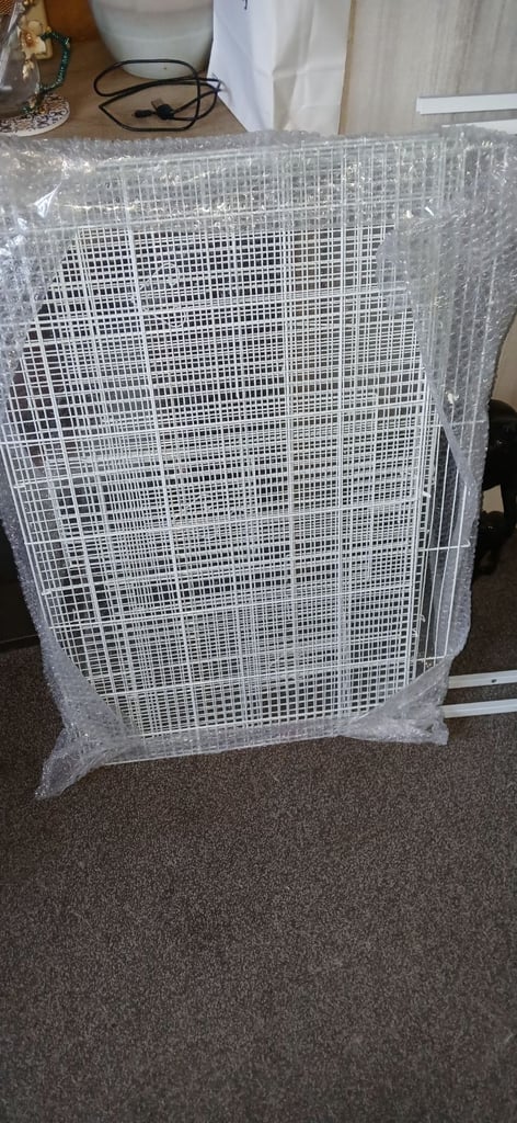 image for Large bird cage 