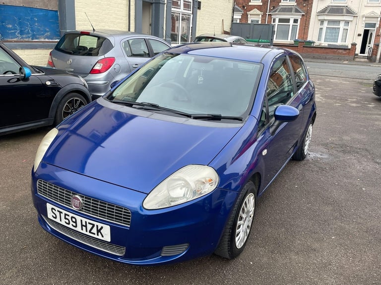 2009 Fiat Grande Punto 1.4 Active Auto Euro 4 3dr HATCHBACK Petrol Automatic