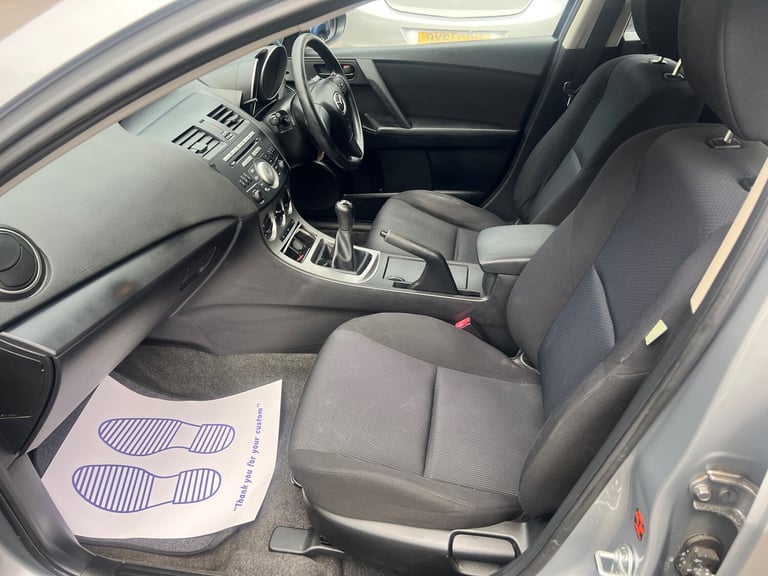 2011 Mazda Mazda3 1.6 S 5dr HATCHBACK Petrol Manual