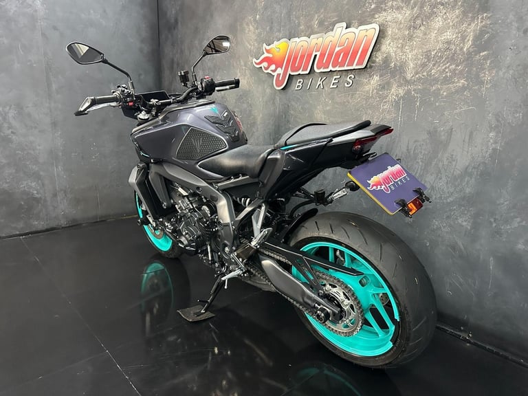 2024 Yamaha MT-09 900 Hyper-naked Euro 5