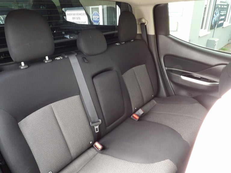 2020 Mitsubishi L200 Double Cab DI-D 150 Warrior 4WD PICK UP DIESEL Manual