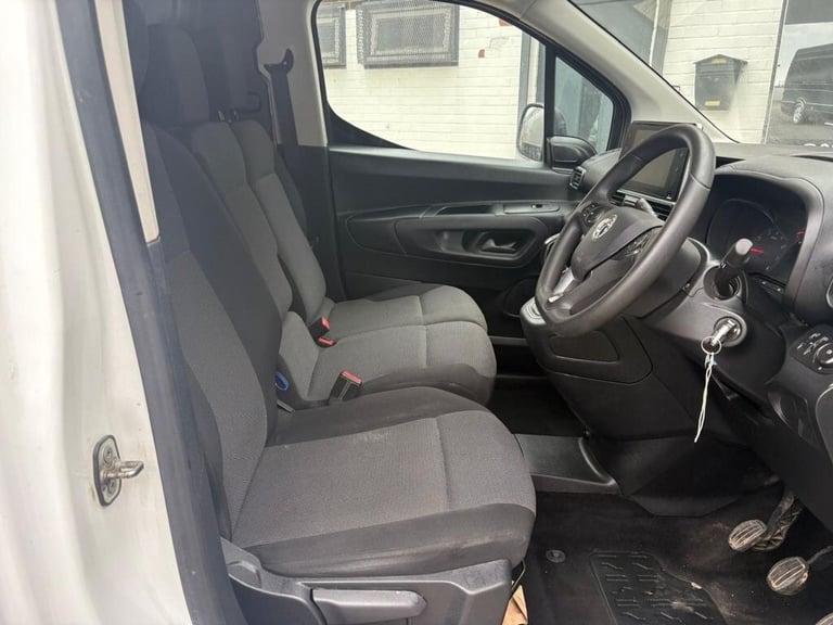 2020 Vauxhall Combo 1.6 Turbo D 2300 Sportive Panel Van 4dr Diesel Manual L1 H1 Euro 6 (s/s) (1 P...