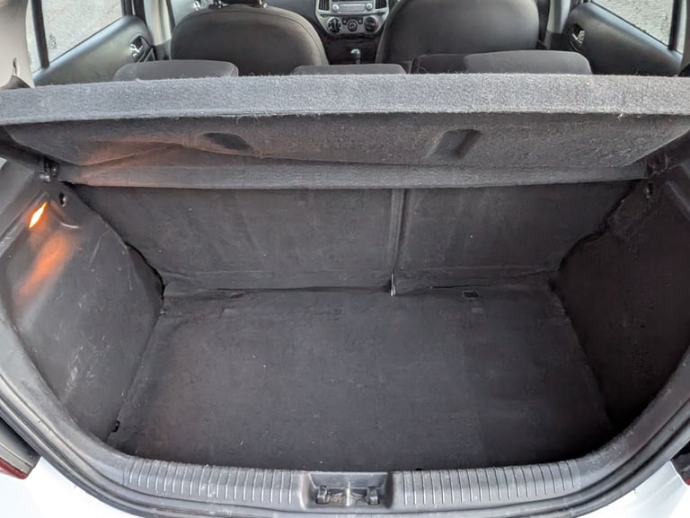 Hyundai, I20, Hatchback, 2013, Manual, 1248 (cc), 5 doors
