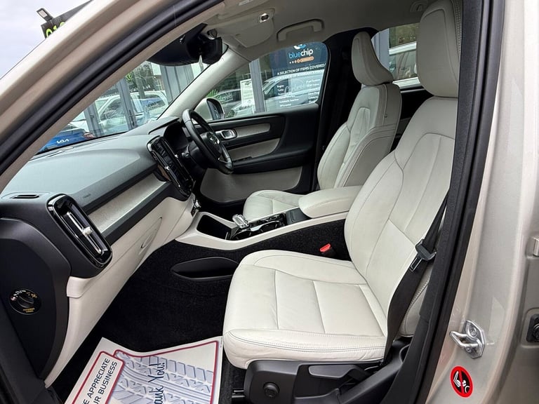 2018 Volvo XC40 2.0 D4 [190] Inscription 5dr AWD Geartronic ESTATE Diesel Automatic