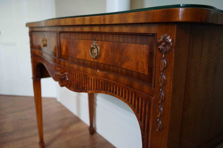 Beautiful Edwardian Serpentine Fronted Antique Reproduction Desk with two Drawers 