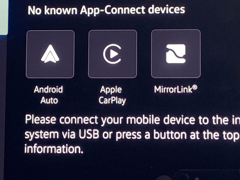 2022 Volkswagen ID.3 Pro Performance 58kWh Family Hatchback 5dr Electric Auto (204 ps) - LED - R ...