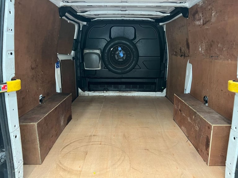 2020 Ford Transit Custom 2.0 300 EcoBlue Leader L1 H1 Euro 6 (s/s) 5dr Panel Van Diesel Manual